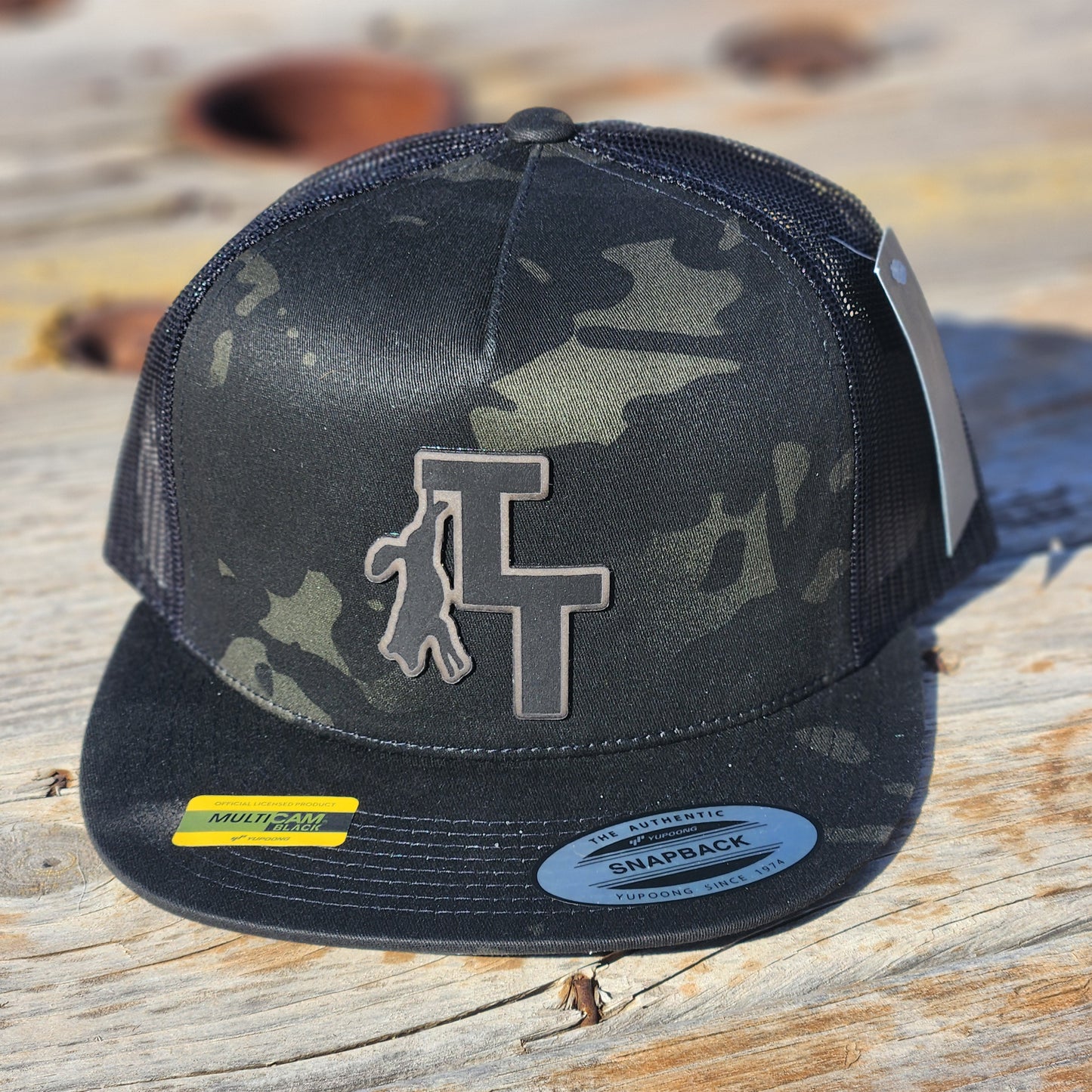 TT Flat Bill - Yupoong - Multicam Dark