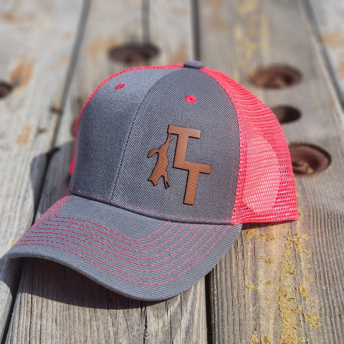 TT Hat - Women's Grey n Pink