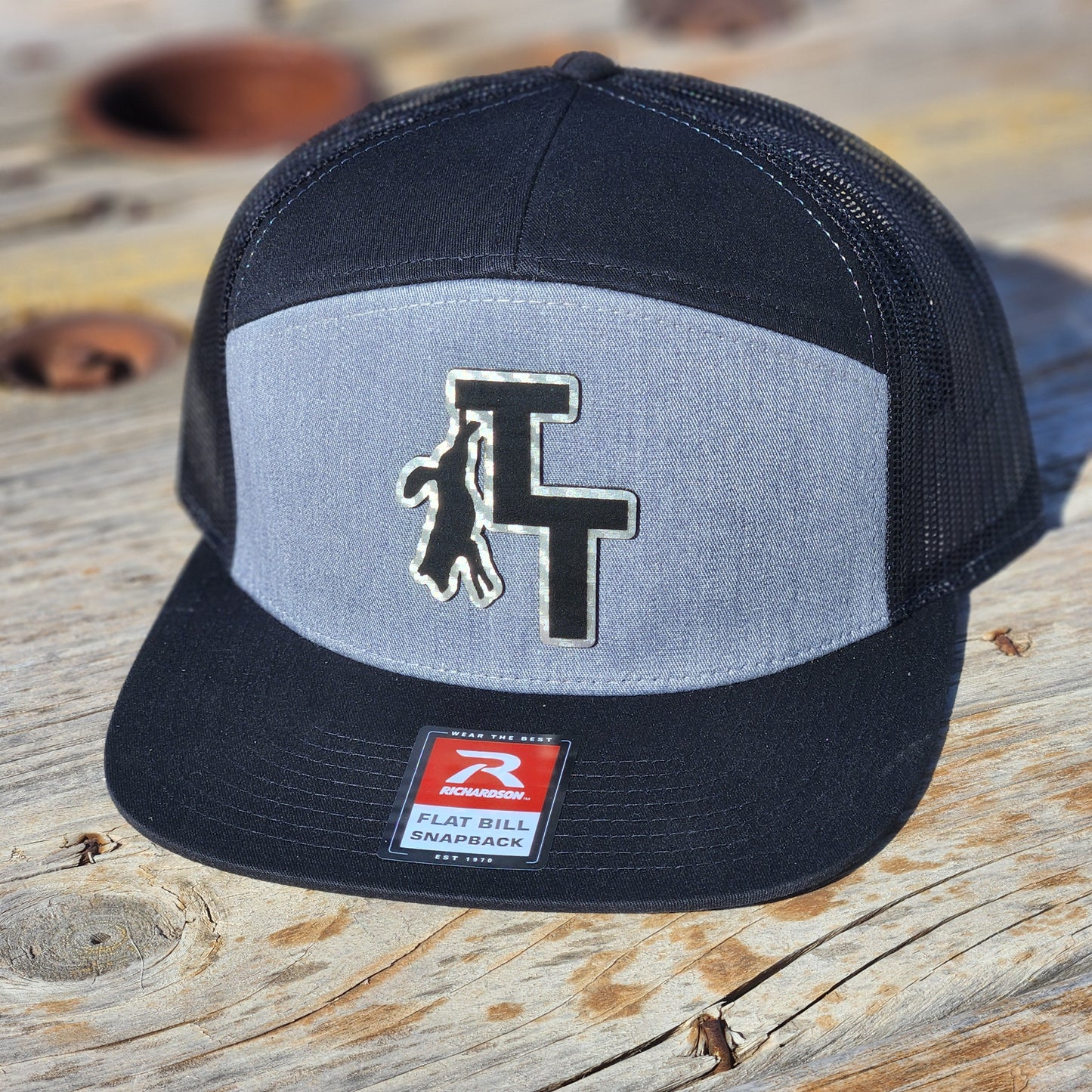 TT Flat Bill - Richardson 168 - Silver n Black